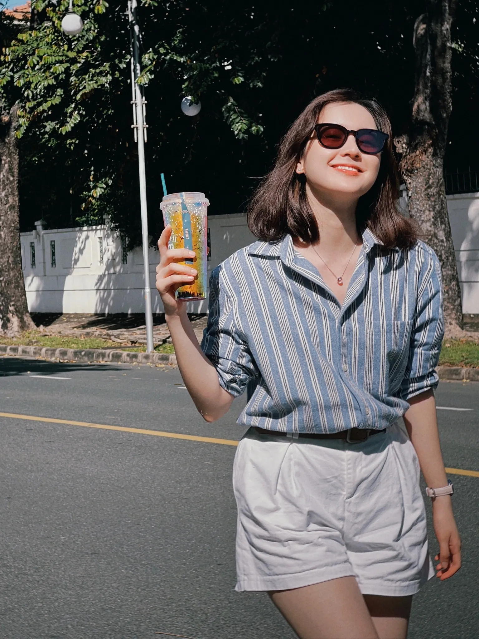 hai-tu--nang-tho-cua-son-tung-tung-bi-quay-lung-chi-trich-khap-noi-hien-co-cuoc-song-ra-sao-6