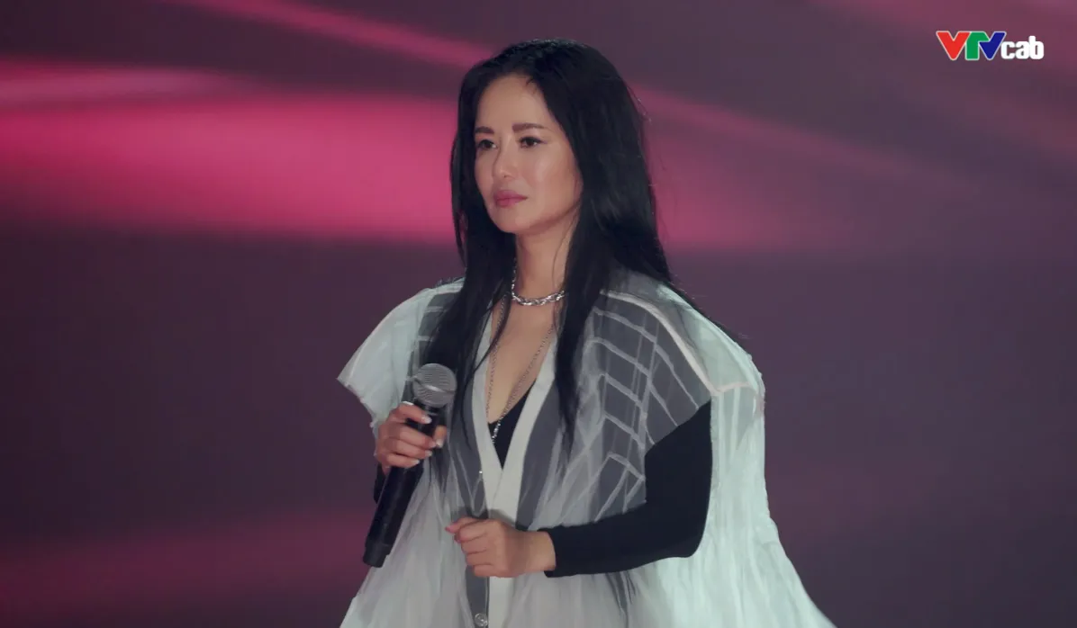 hong-nhung-bong-cang-trong-tap-2-chi-dep-2023-tu-nam-tuoi-den-gio-moi-co-nguoi-cham-diem-chi-day-1