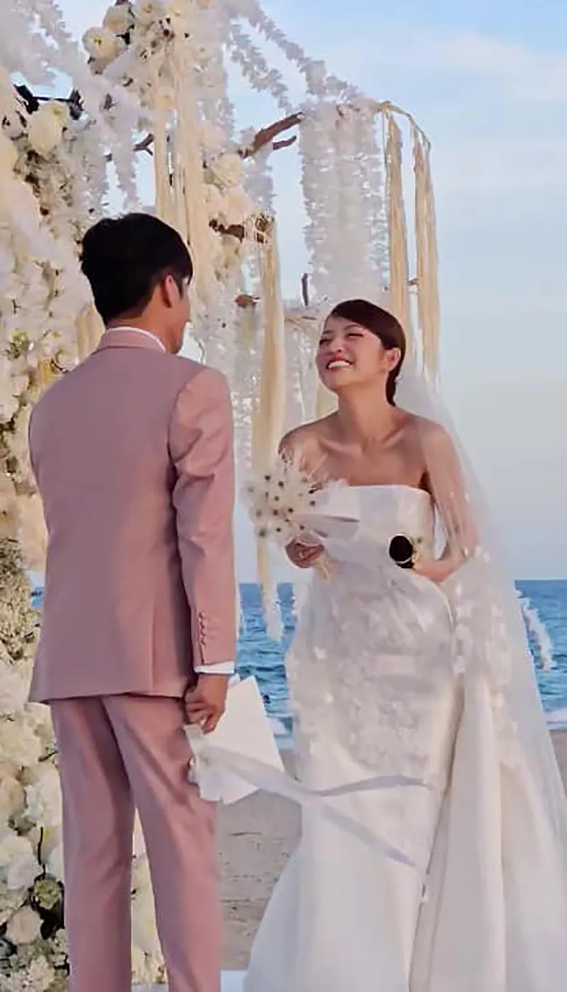 mot-vi-khach-bat-ngo-xuat-hien-trong-dam-cuoi-puka--gin-tuan-kiet-khong-check-in-lam-ai-cung-u-oa-9