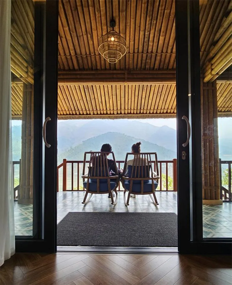 vua-cuoi-khong-lau-vo-chong-thanh-hang-lot-vao-ong-kinh-team-qua-duong-thai-do-noc-nha-ra-sao-ai-cung-so-8