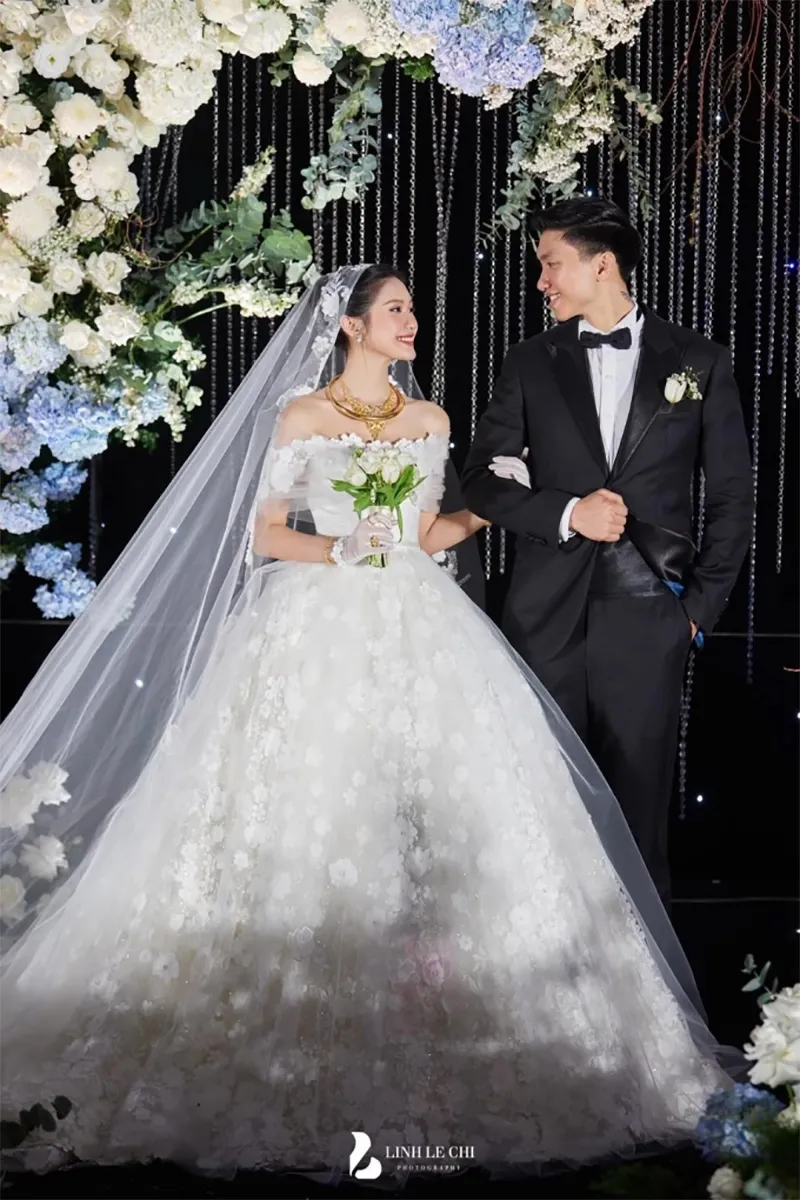 cdm-dao-lai-anh-hiem-gia-dinh-doan-hai-my-chung-khung-hinh-ban-gai-cu-doan-van-hau-thai-do-the-nao-3