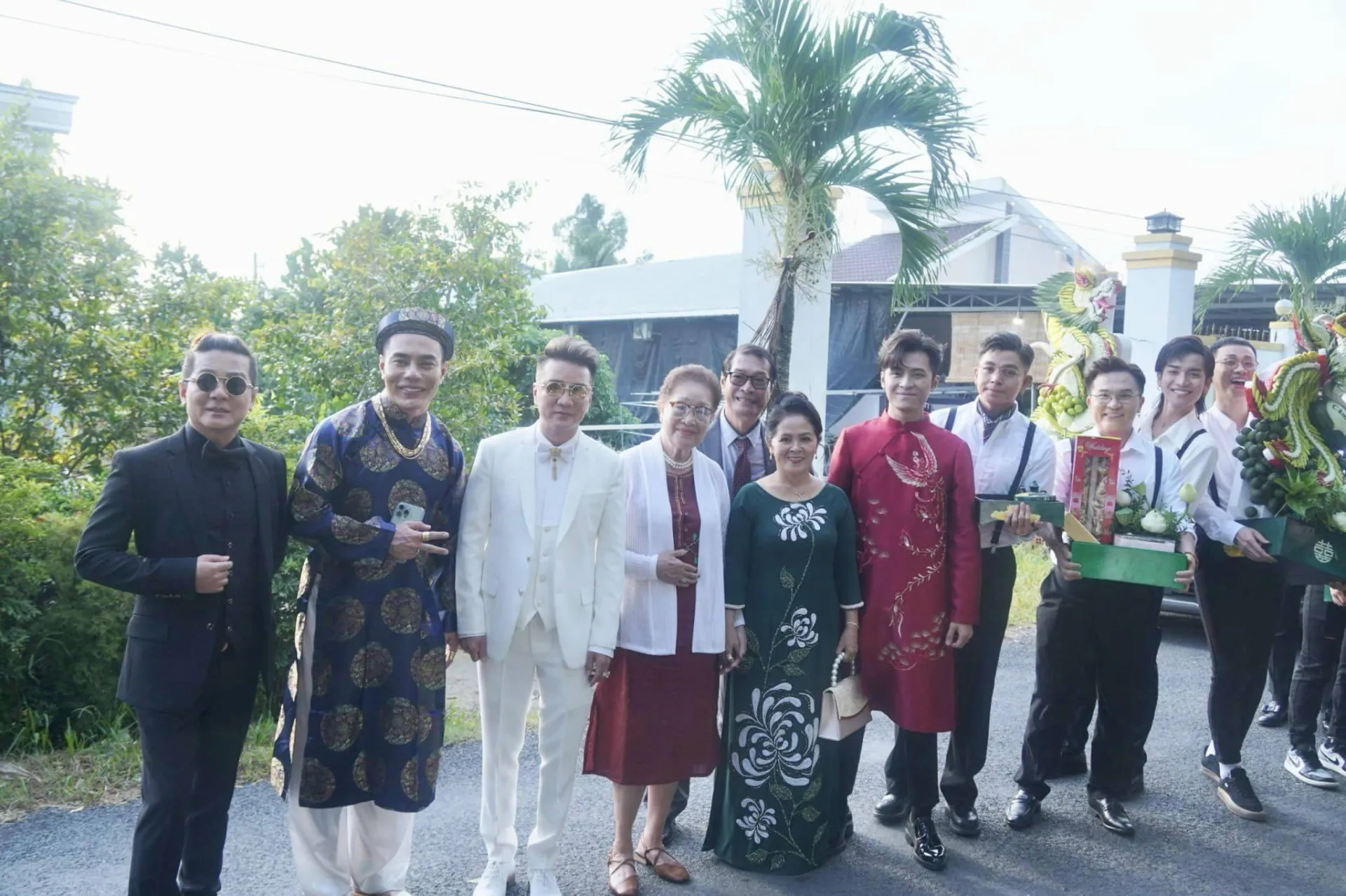 cap-nhat-dam-cuoi-dong-thap-cua-puka--gin-tuan-kiet-chu-re-da-cang-bi-duong-lam-nhac-nho-phai-xin-loi-16