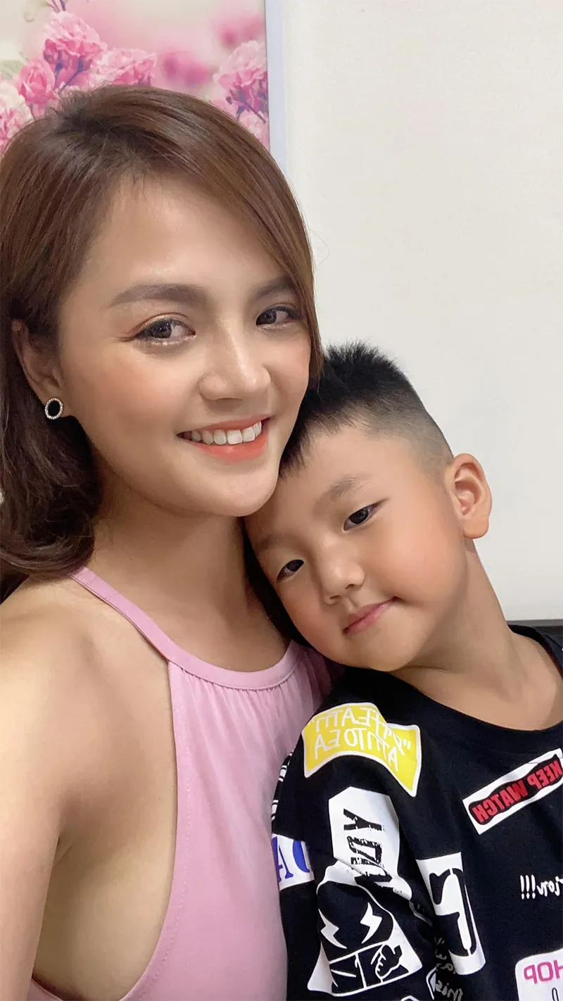 danh-tinh-ban-trai-my-soi-thu-quynh-duoc-netizen-truy-lung-rot-cuoc-la-ai-6