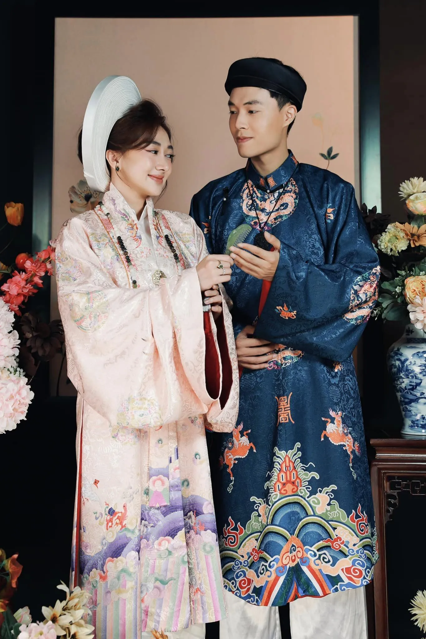 phan-dat--chong-dien-vien-phuong-lan-la-ai-ma-tang-sinh-le-la-1-can-nha-5