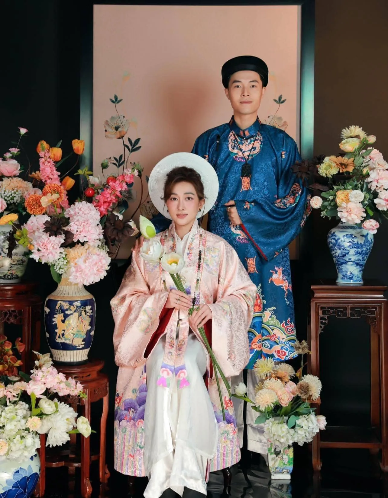 bat-ngo-bi-co-dau-gai-len-san-khau-hat-1-bai-cach-xu-ly-cua-tran-thanh-duoc-khen-qua-tinh-te-7