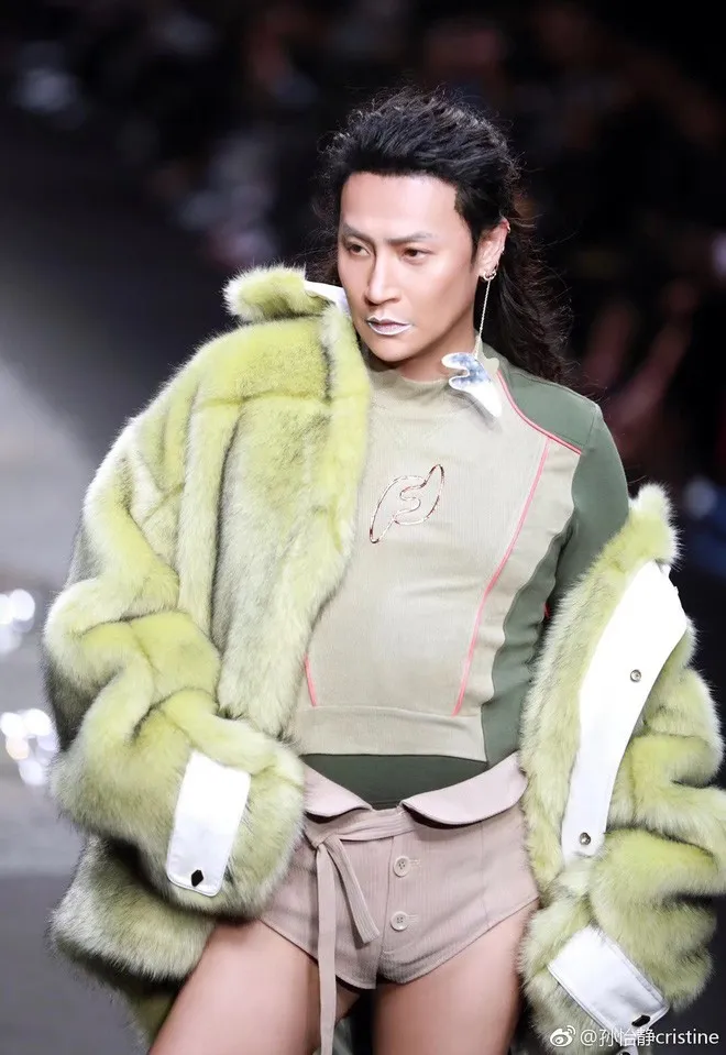 tai-tu-hoan-chau-cach-cach-trang-tay-vi-mon-no-34-ty-dong-bi-nhan-vien-to-quyt-luong-bao-nam-1