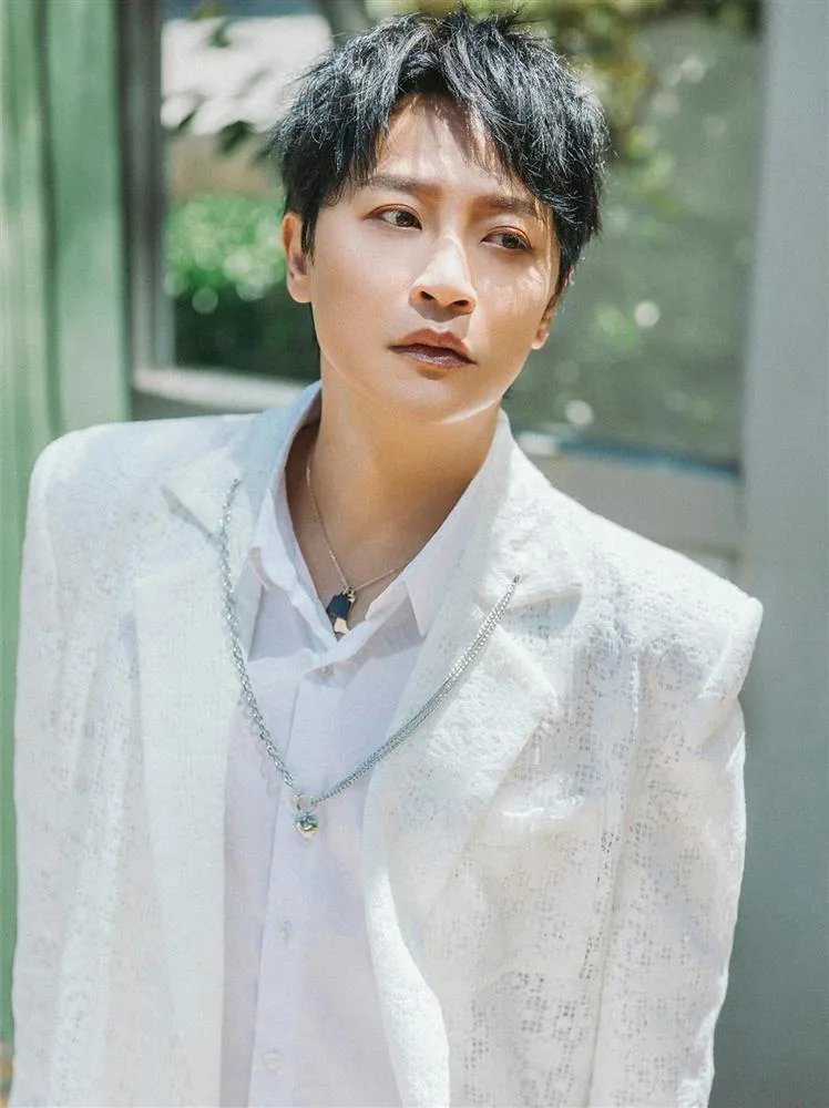 tai-tu-hoan-chau-cach-cach-trang-tay-vi-mon-no-34-ty-dong-bi-nhan-vien-to-quyt-luong-bao-nam-4