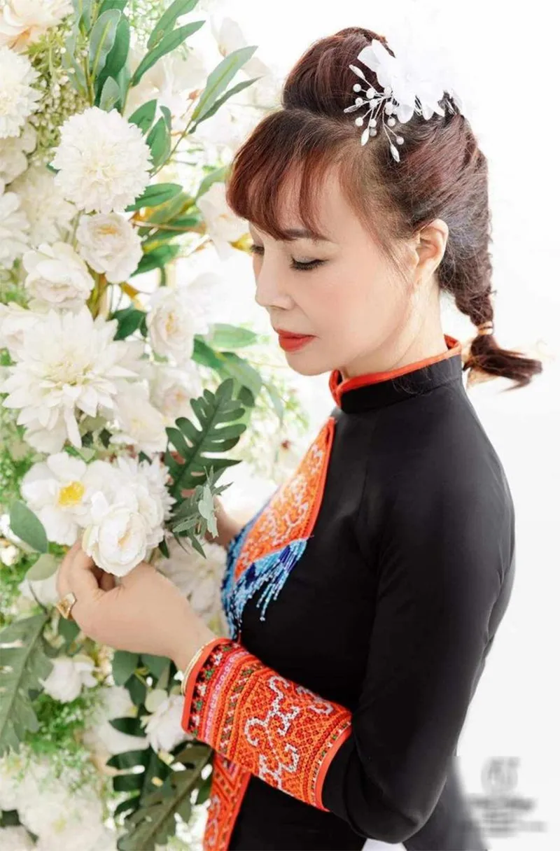 co-dau-thu-sao-u70-gay-sot-khi-cuoi-chong-kem-35-tuoi-nay-xuat-hien-voi-khuon-mat-nhu-gai-18-1