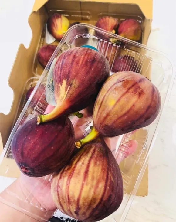 mot-loai-qua-viet-re-nhu-cho-moc-day-bo-ao-khong-ai-an-co-nguoi-lai-bo-2-trieu-mua-tu-nuoc-ngoai-2