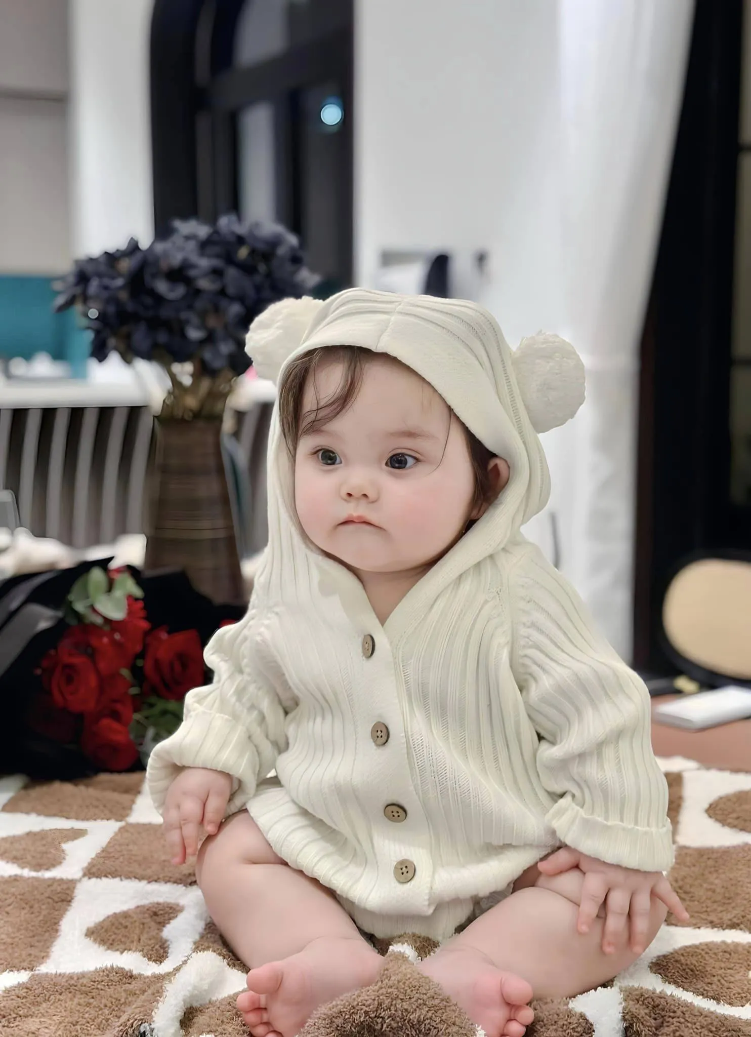 cap-dong-gioi-mui-xu--bi-bao-buon-vi-con-gai-bi-noi-giong-thieu-nang-do-huong-di-truyen-diem-nay-tu-me-1