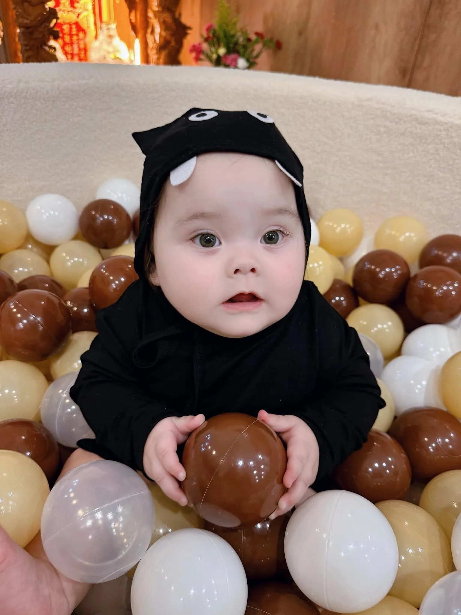 cap-dong-gioi-mui-xu--bi-bao-buon-vi-con-gai-bi-noi-giong-thieu-nang-do-huong-di-truyen-diem-nay-tu-me-3