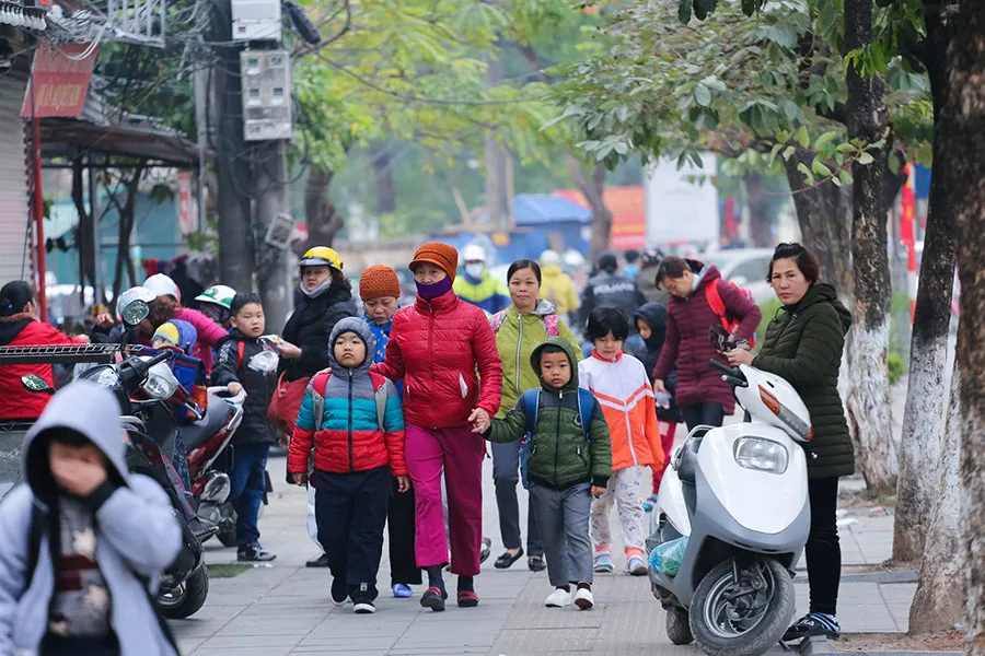 hoc-sinh-o-ha-noi-co-the-duoc-nghi-neu-troi-lanh-duoi-bao-nhieu-do-3