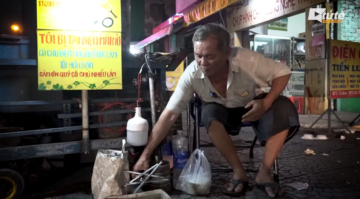 cu-ong-70-tuoi-2-lan-mac-tai-bien-ngay-ngay-va-xe-muu-sinh-con-gai-di-lam-xa-goi-dien-deu-tat-may-4