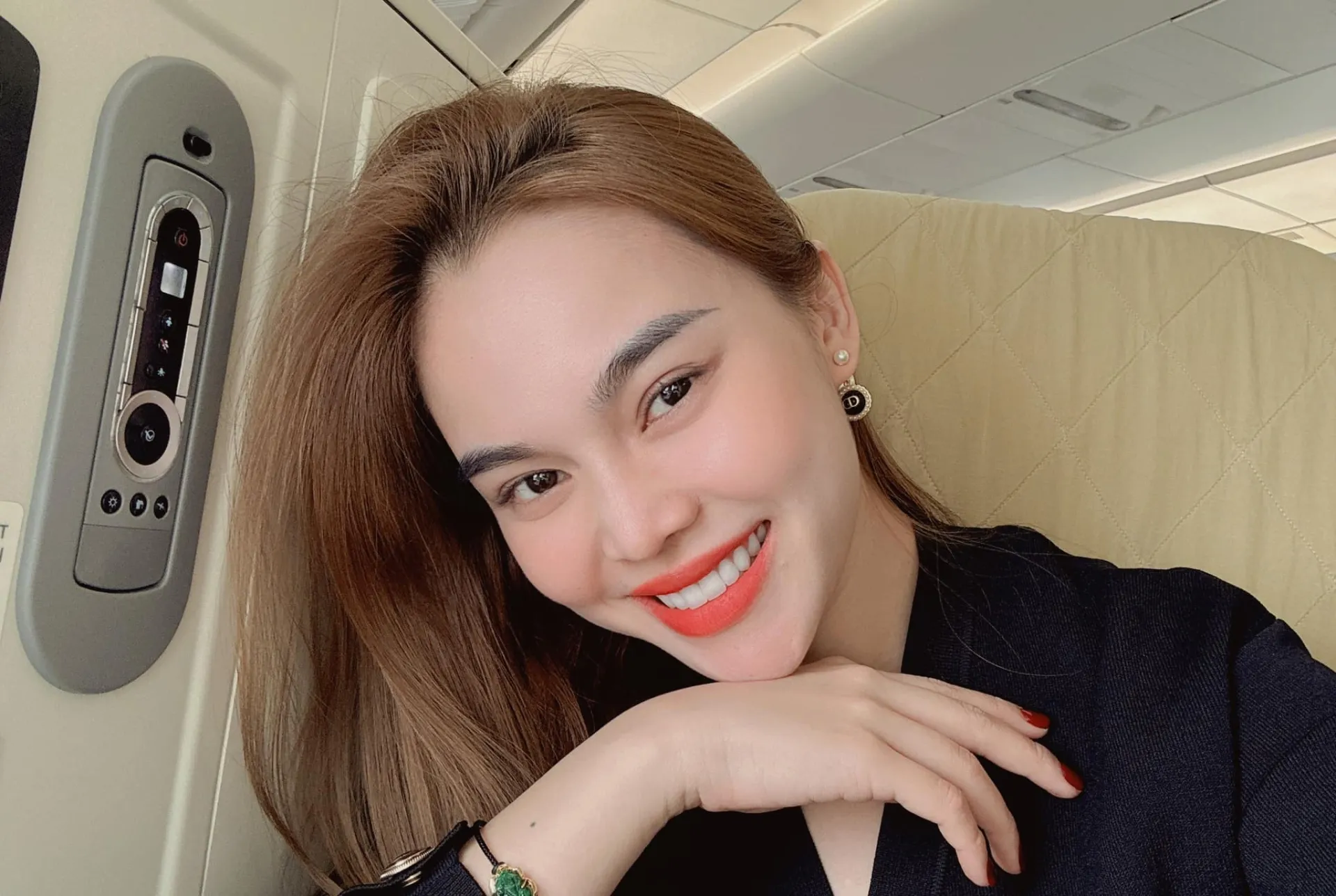 giang-hong-ngoc-tuyen-bo-khong-tham-gia-vong-hoi-sinh-cua-chi-dep-2023-netizen-bay-to-tiec-nuoi-1