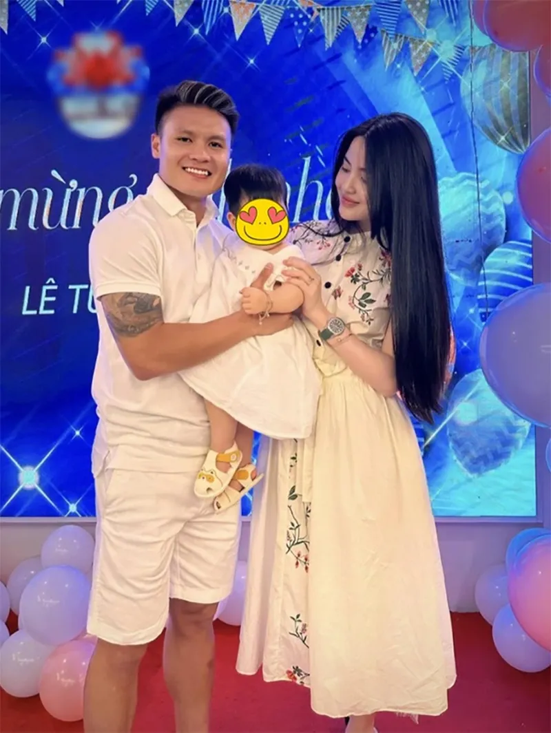 tu-khoa-chu-thanh-huyen-co-con-rieng-voi-ai-duoc-quan-tam-nhat-hien-tai-thuc-hu-the-nao-3