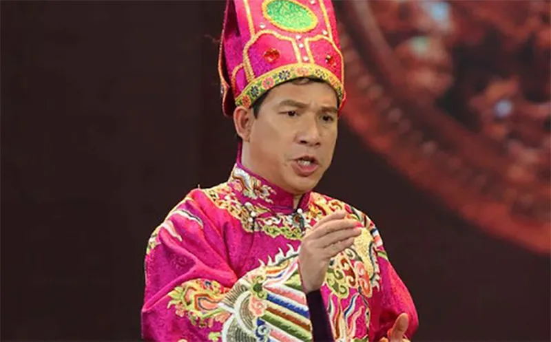 sao-nam-tao-quan-u60-song-lui-thui-mot-minh-o-ha-noi-de-vo-con-o-que-co-dieu-kien-tot-hon-7