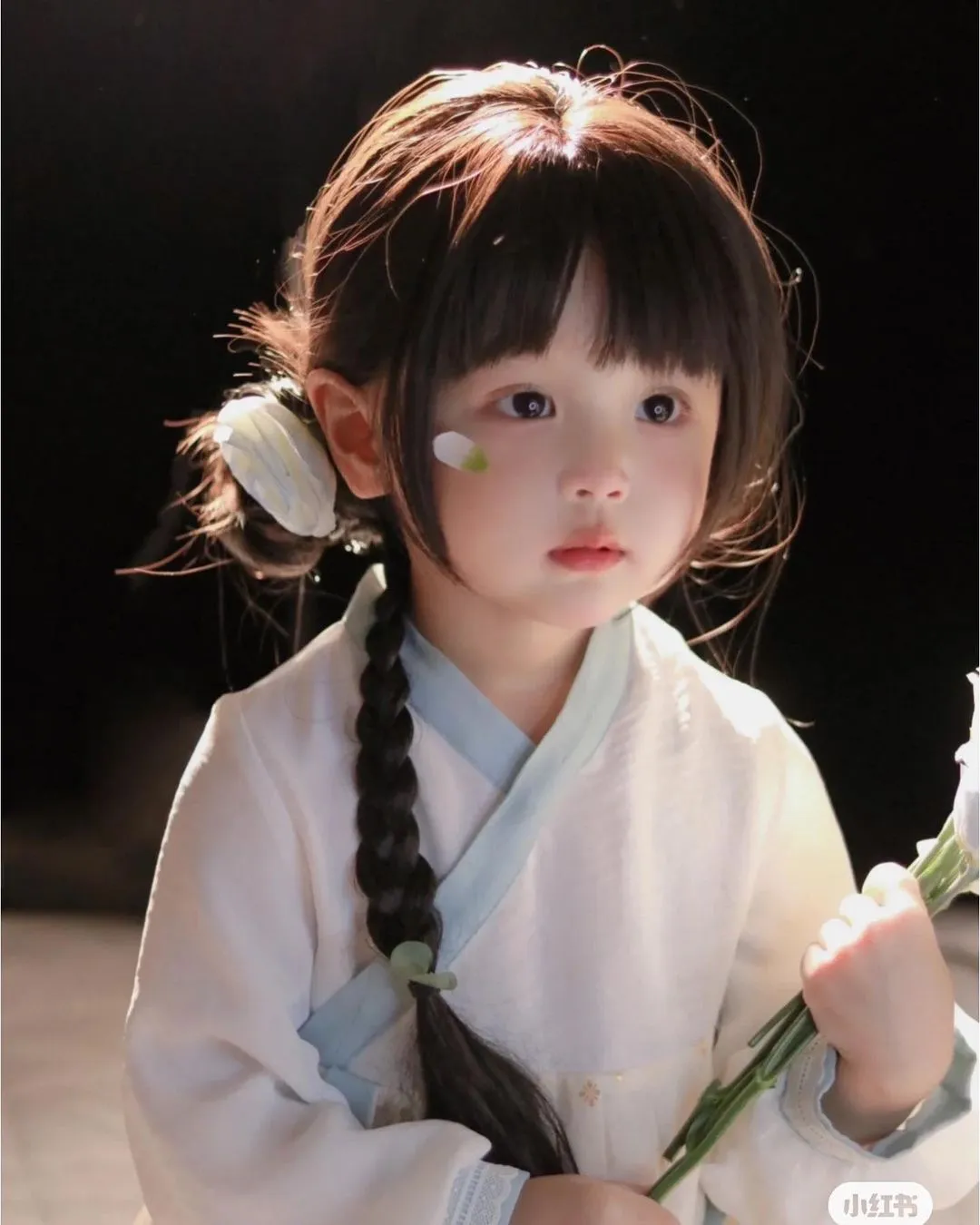 ba-me-dat-ten-dac-biet-cho-con-la-may-di-nhung-di-lam-khai-sinh-bi-tu-choi-vi-vo-nghia-1