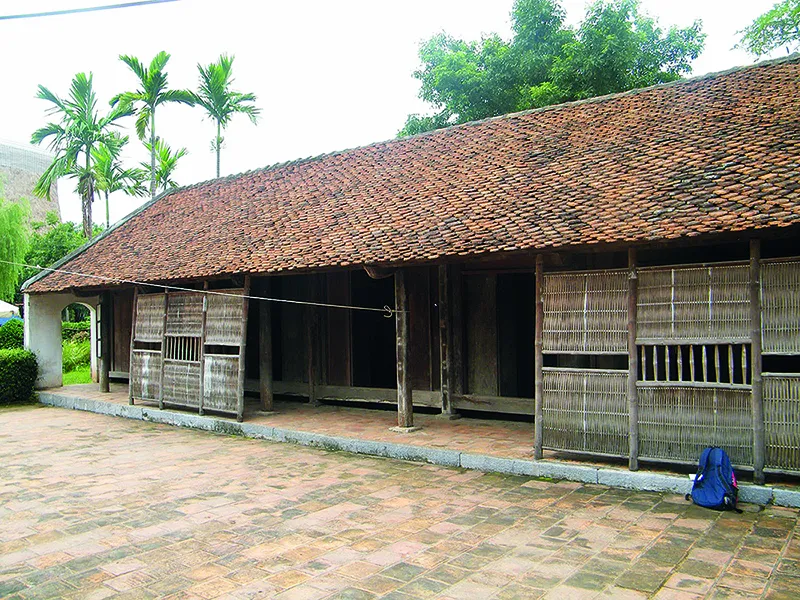 vi-sao-nguoi-xua-day-tuyet-doi-khong-duoc-xay-nha-huong-tay-1