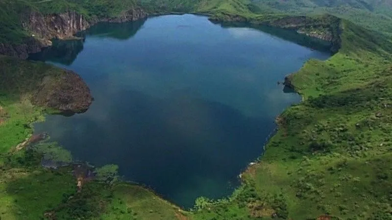 bi-an-ve-ho-nuoc-trong-vat-lai-khien-2000-nguoi-gap-chuyen-sau-1-dem-cai-ten-nghe-da-thay-rung-minh-1