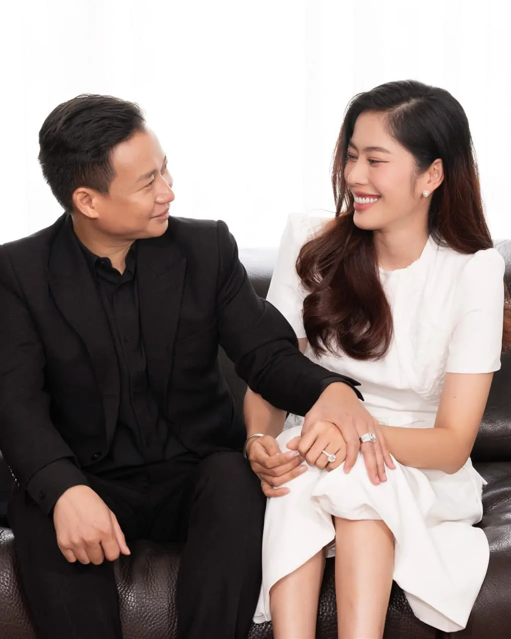 nam-em-va-chong-sap-cuoi-nhac-xau-truong-giang-tren-livestream-an-y-ai-do-yeu-cung-luc-nhieu-nguoi-1