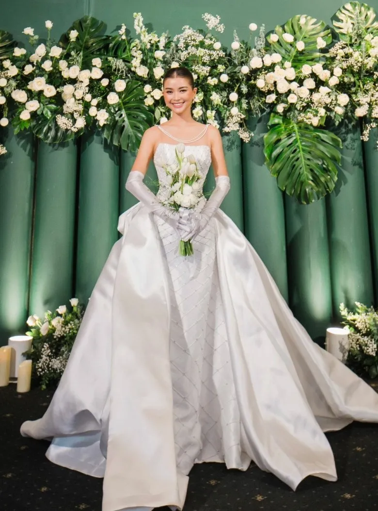 sao-nu-roi-vbiz-de-lam-phi-cong-nay-bung-cao-vuot-mat-sinh-con-cho-chong-thu-2-cuoi-thai-ky-nang-84kg-5