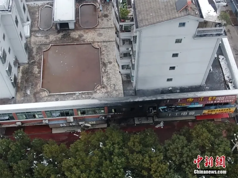 chung-cu-cu-6-tang-boc-chay-du-doi-khien-39-nguoi-khong-qua-khoi-tang-2-cung-mac-ket-khong-the-thoat-than-1