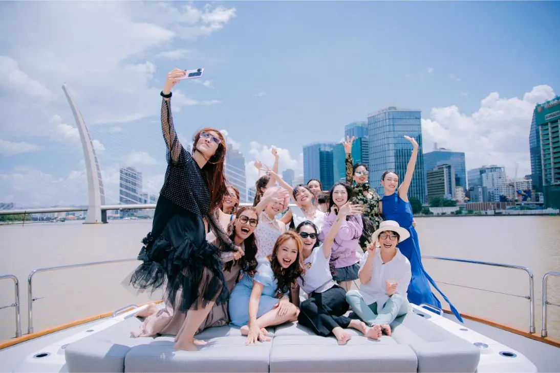 chi-dep-mua-1-sap-het-netizen-lap-luon-danh-sach-30-chi-dep-co-the-tham-gia-mua-2-20