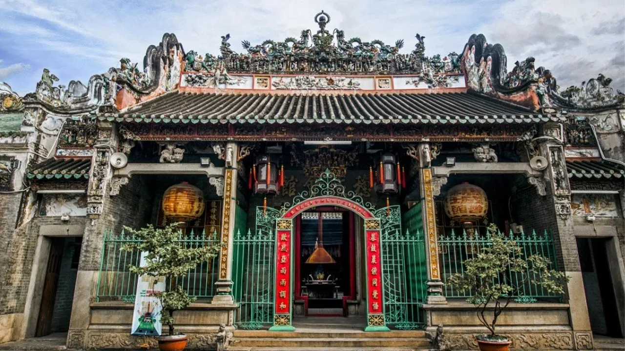 nhung-dia-diem-o-tphcm-tuyet-doi-khong-duoc-chup-anh-check-in-tet-giap-thin-2024-1