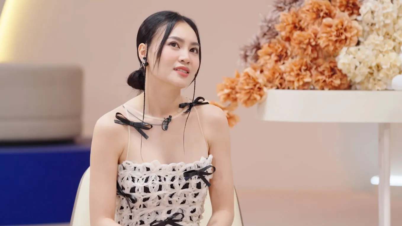 vi-sao-ninh-duong-lan-ngoc-quyet-dinh-tam-roi-showbiz-de-di-hoc-1