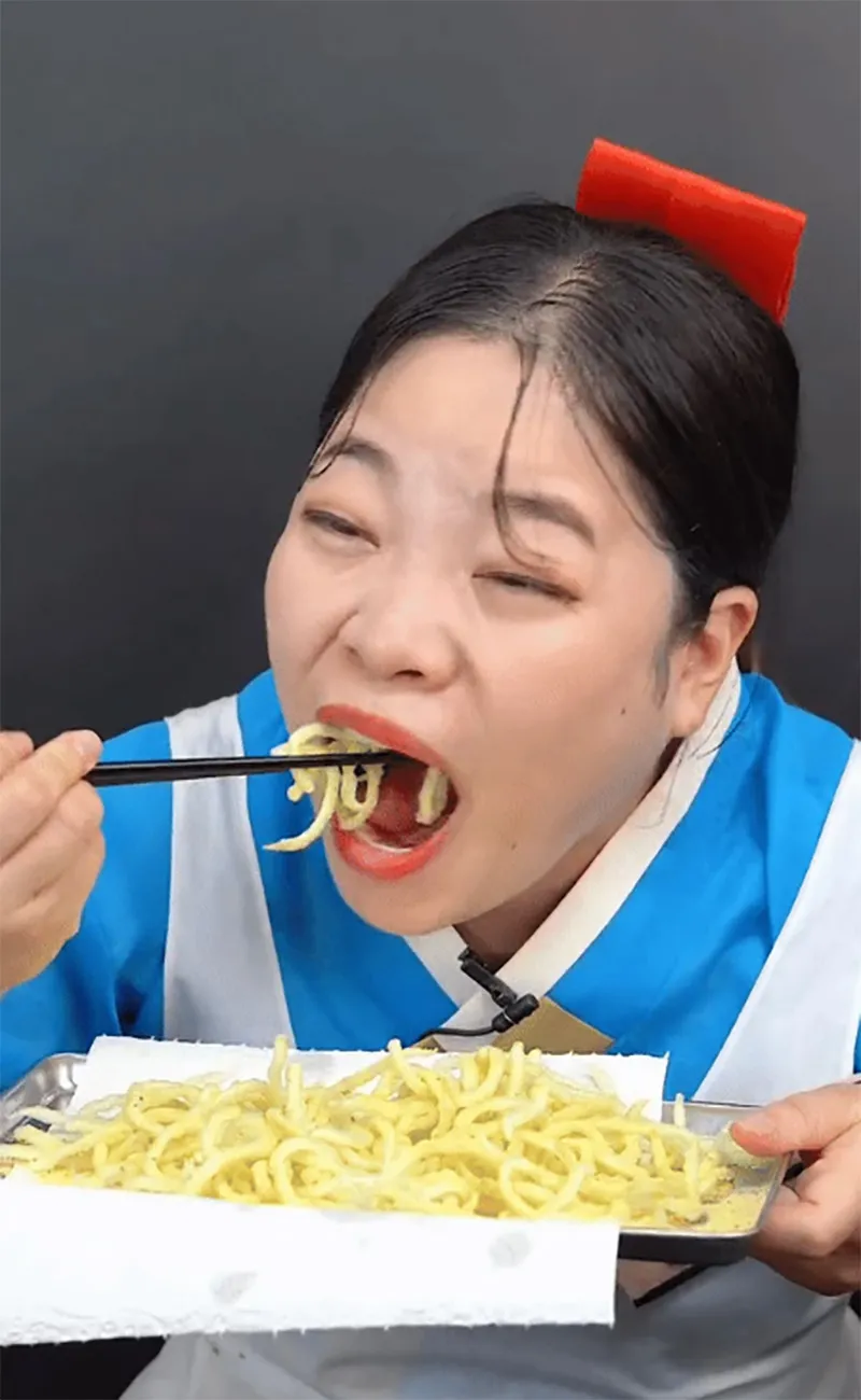 doc-la-mon-tam-chien-gion-khien-gioi-tre-phat-sot-chuyen-gia-canh-bao-nguy-co-gay-hai-2