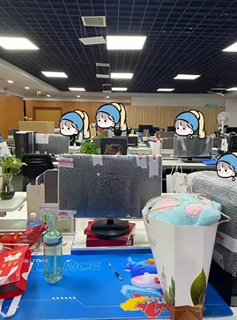 doc-la-cong-ty-muon-ep-nhan-vien-tu-nghi-viec-nen-nghi-ra-cach-chuyen-van-phong-len-nui-4