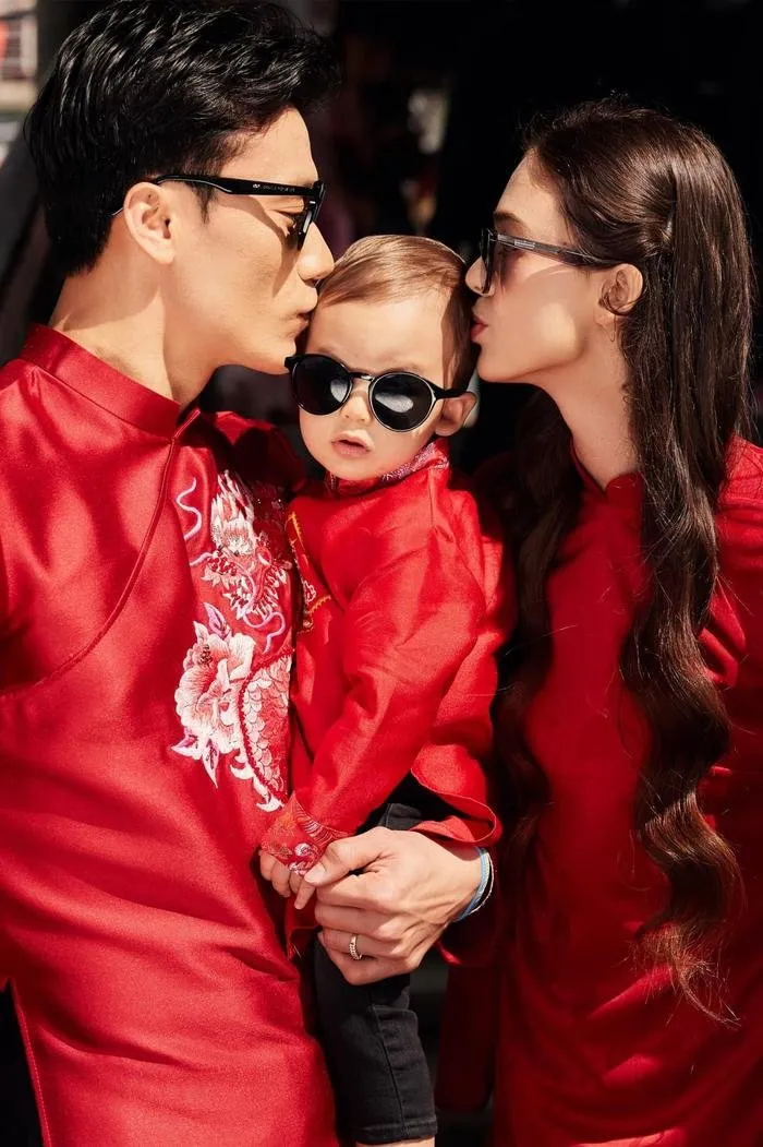 vo-tay-2k-cua-bui-tien-dung-khoe-nhan-sac-10-diem-khi-dien-trang-phuc-cua-nguoi-muong-chuan-dau-viet-nam-5