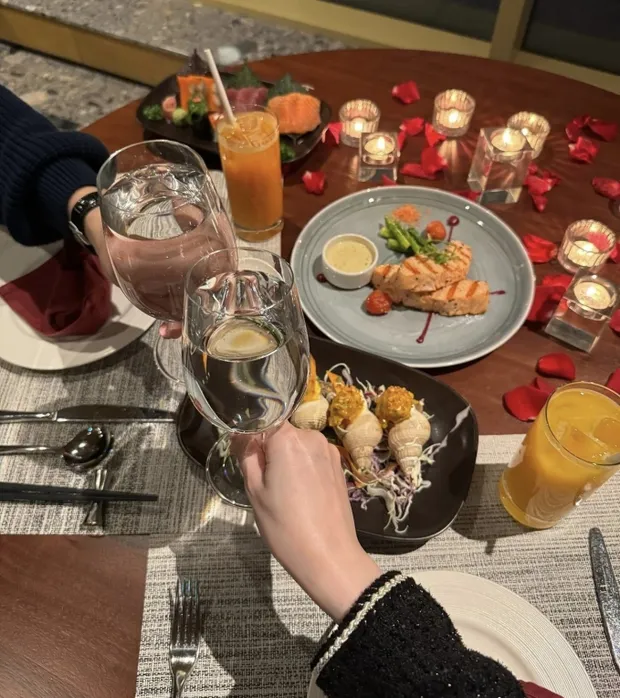 nang-ngoc-nu-28-tuoi-cua-man-anh-viet-lo-anh-an-toi-cung-sao-nam-dien-trai-ngam-xac-nhan-hen-ho-ngay-valentine-3