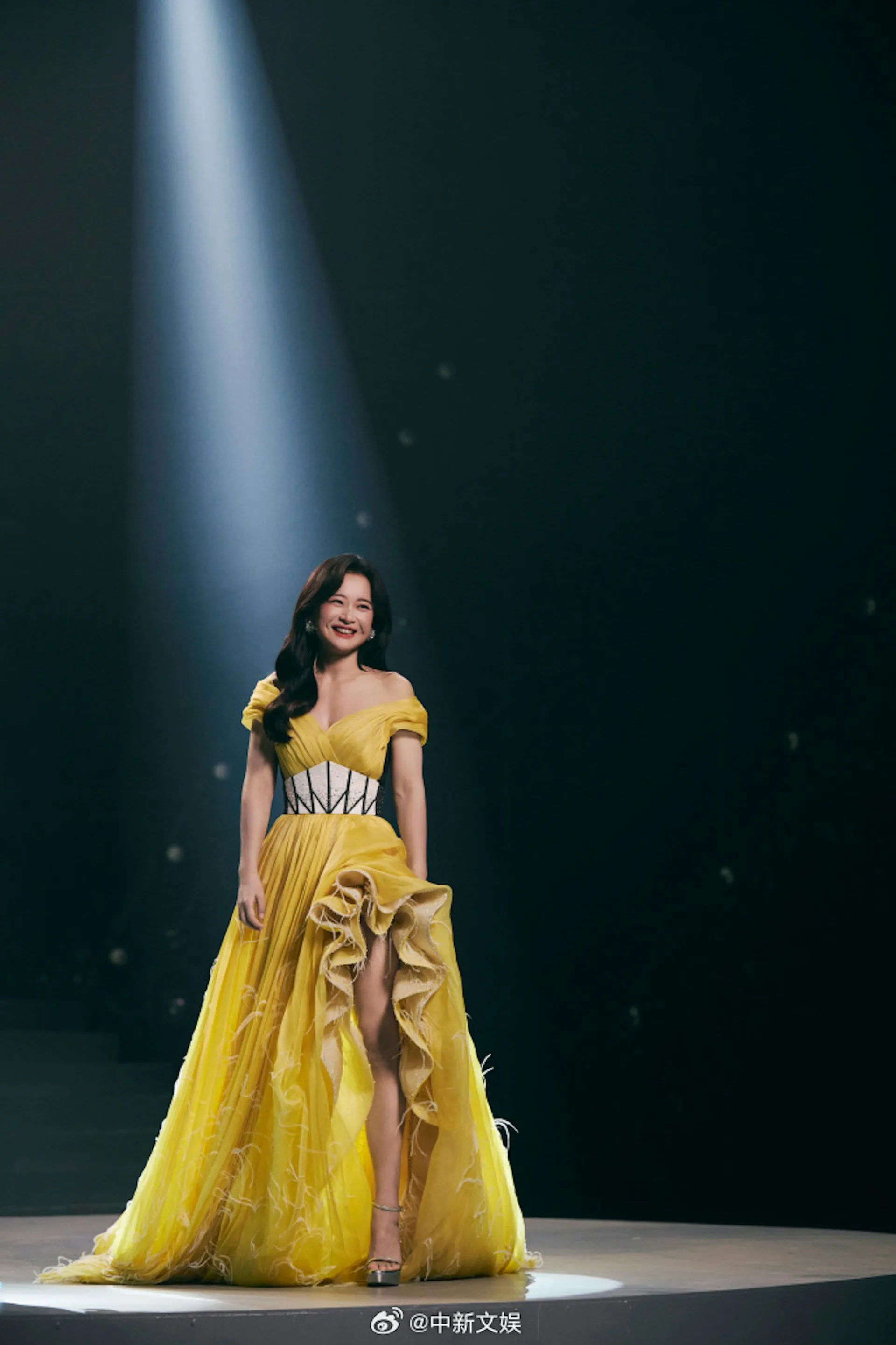 sao-nu-hot-nhat-cbiz-tung-nang-105-kg-giam-50-kg-chi-trong-11-thang-voi-thuc-don-14-ngay-cuc-kheo-2