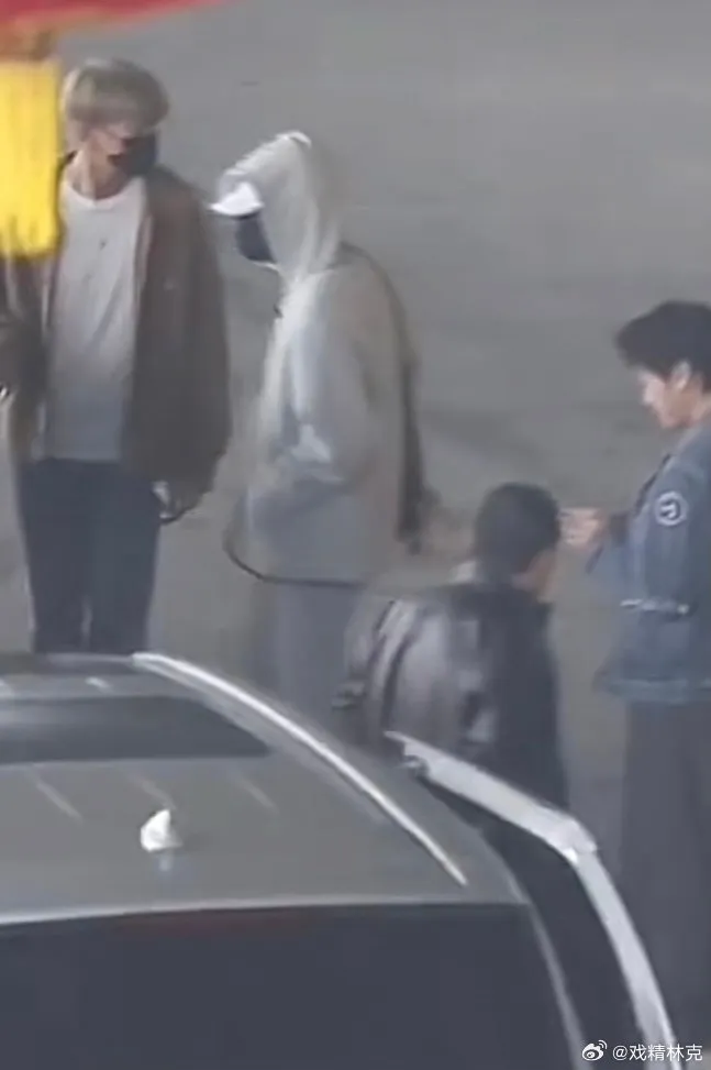 he-lo-nam-chinh-phim-kho-do-danh-vua-nhin-da-bi-che-khong-xung-tam-nhan-sac-chi-nen-dong-vai-phu-1