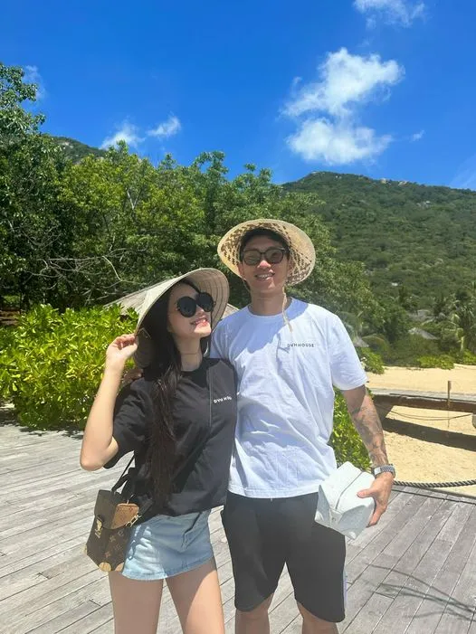 vo-tre-2k1-doan-hai-my-cua-doan-van-hau-khoe-anh-bung-sau-nghi-van-mang-thai-than-benh-mai-tu-tet-den-gio-4