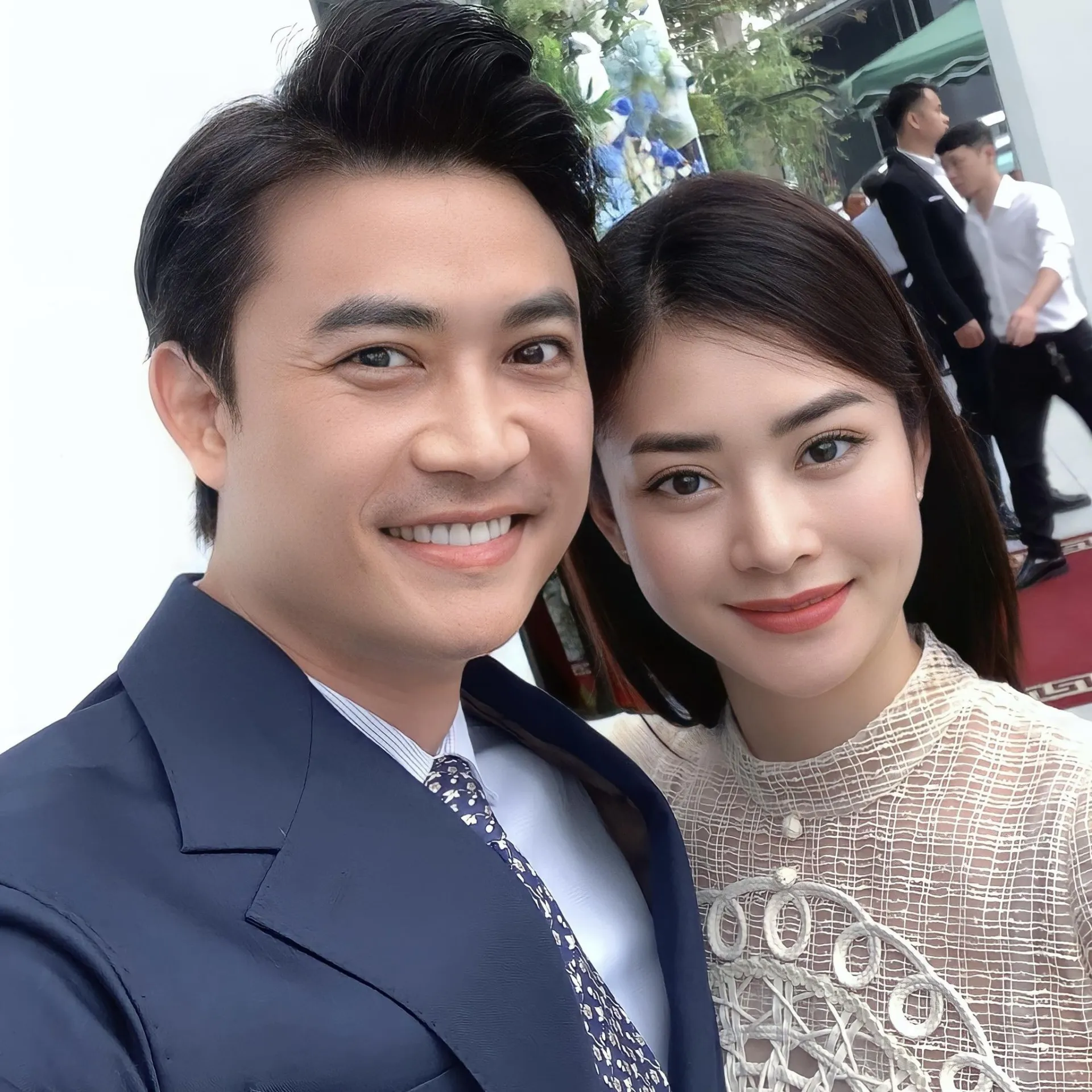 vo-chong-dien-vien-tien-loc-thong-bao-tin-buon-mat-con-vao-dau-nam-4