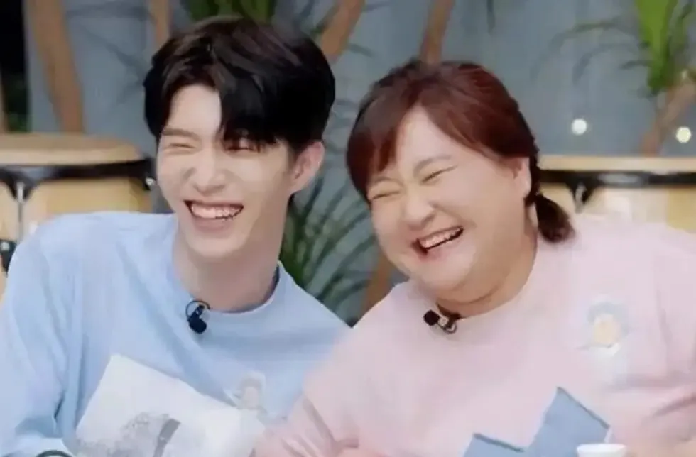 gia-linh-bi-khui-bi-mat-ket-hon-6-nam-voi-dong-nghiep-kem-7-tuoi-10