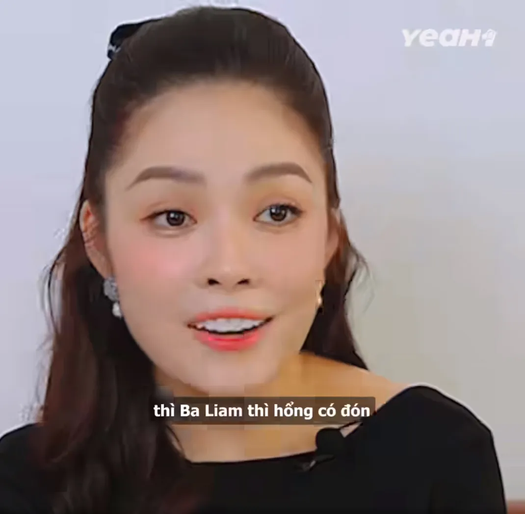 duong-cam-lynh-phan-ung-vi-cau-hoi-nhay-cam-cua-2-con-cung-me-khac-cha-3