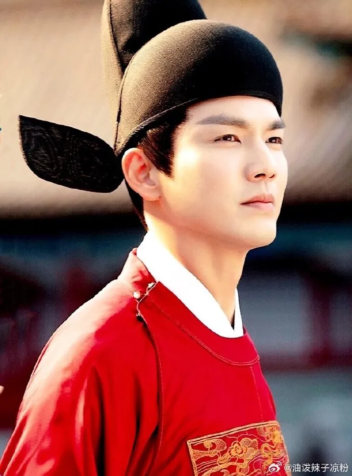 chung-han-luong-het-thoi-phai-ha-minh-dong-vai-cha-cua-tieu-chien-2