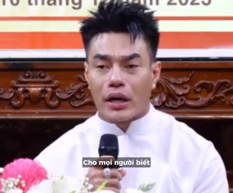 le-duong-bao-lam-nghen-ngao-ke-chuyen-niem-phat-de-cuu-me-1