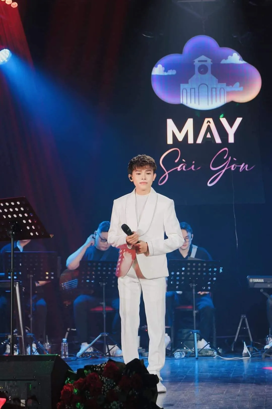 ho-van-cuong-la-ca-si-doc-la-nhat-viet-nam-vi-3-ly-do-7