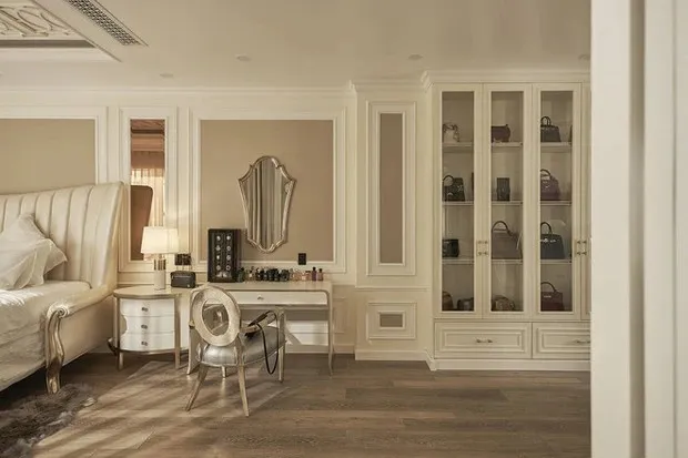 le-quyen-he-lo-phong-thay-do-trieu-do-hoanh-trang-xung-danh-dai-gia-9