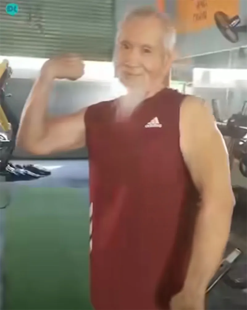 cu-ong-100-tuoi-o-viet-nam-day-ta-nang-co-danh-tinh-bi-an-1