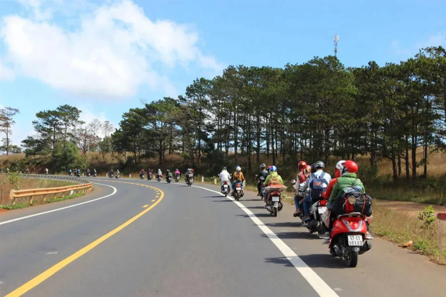 cu-ong-100-tuoi-o-viet-nam-day-ta-nang-co-danh-tinh-bi-an-5