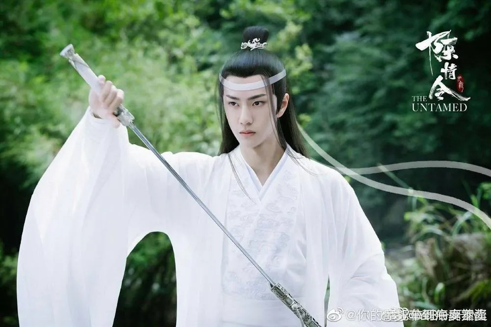 vuong-nhat-bac-lo-dau-hieu-tuoi-tac-duoi-ong-kinh-getty-images-10