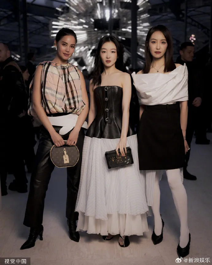 chau-dong-vu-bi-phu-ba-to-mac-benh-ngoi-sao-thai-do-xac-lao-3