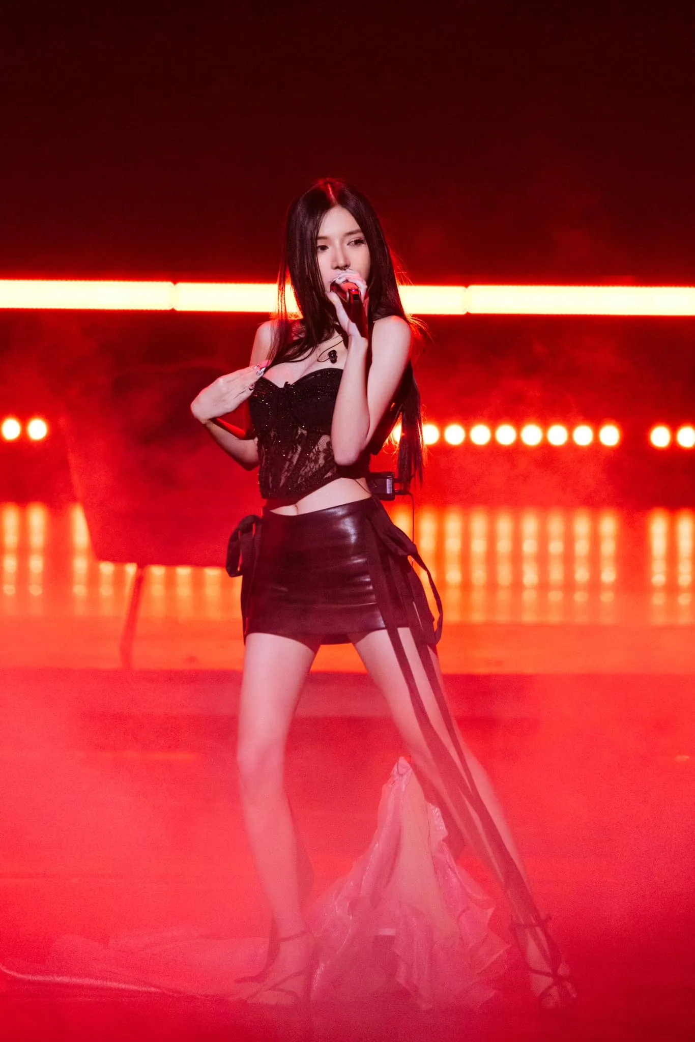 vi-sao-ngay-cang-nhieu-sao-viet-tham-gia-show-trung-quoc-5