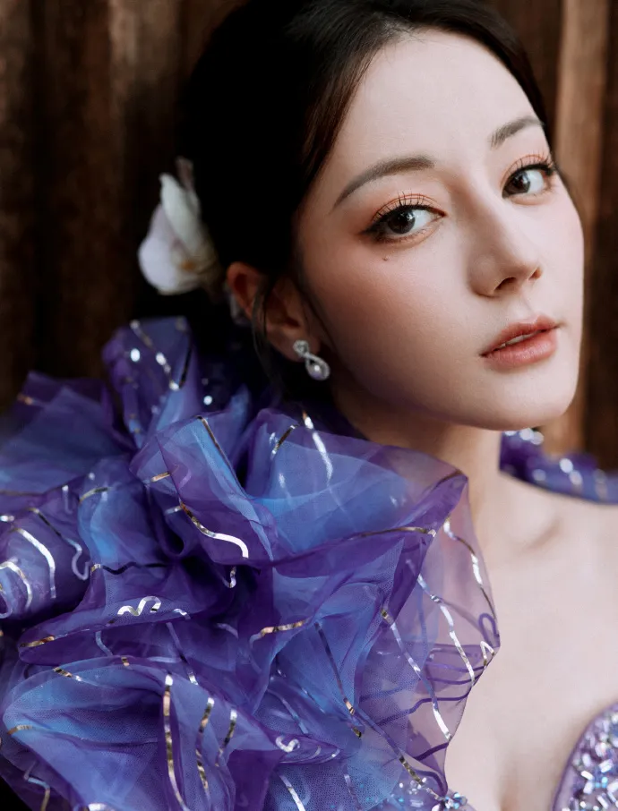 dich-le-nhiet-ba--luu-diec-phi-ken-cua-thanh-tich-phim-yeu-nhat-cbiz-6