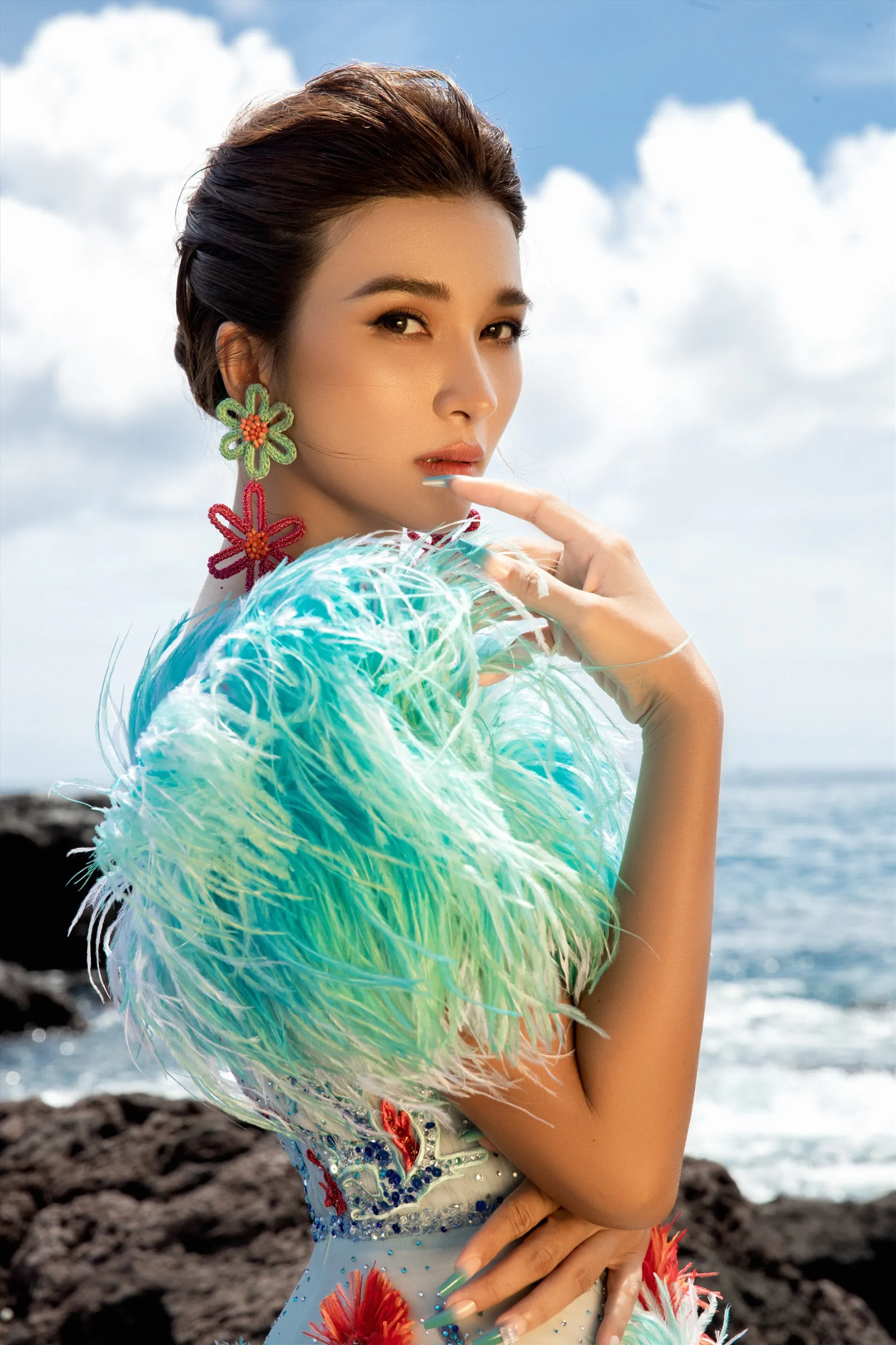 kim-tuyen-ly-di-chong-khi-moi-21-tuoi-tung-vuong-tin-don-voi-huy-khanh-8